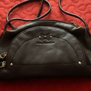 Brown Leather Shoulder BagSTONE MOUNTAIN SMALL CROSSBODY